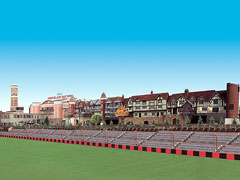 �y�G�[�XJTB�E�������s�z�k�C���c�A�[�E�k�C���̗��فE�z�e���\��@